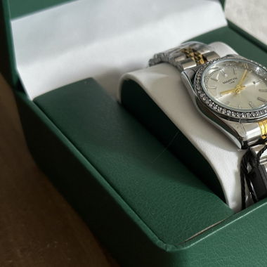 Frauen Uhr