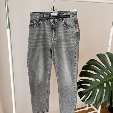 Mom Jeans