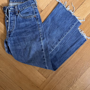 Levi's 501 jeans 