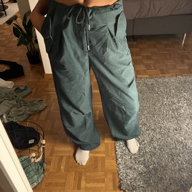 Fallschirmhose
