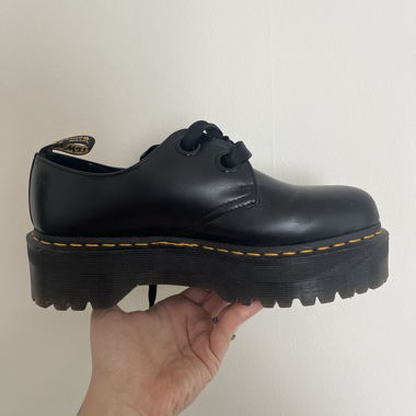 Bottines noires Dr. Martens à plateforme
