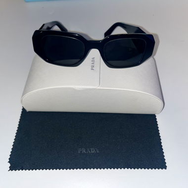 Lunettes de soleil Prada PR 17WS 1AB5S0