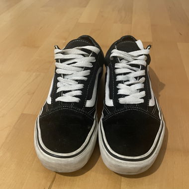 Vans low Black with White Stripes