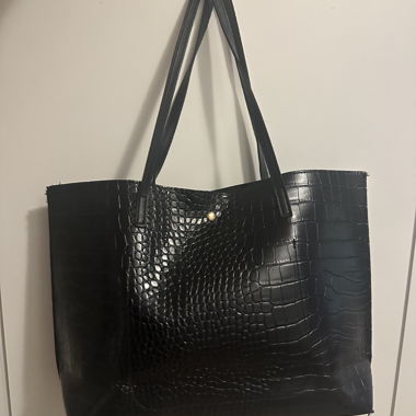 Sac cabas noir effet croco