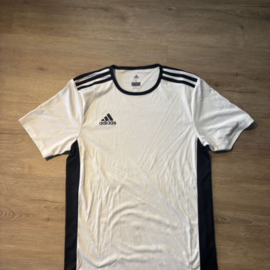 adidas tee