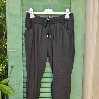 Schlupfhose mit viel Stretch in Schwarz