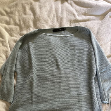 Pull bleu petrole