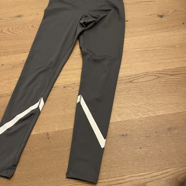 Sport Essentials Leggings S