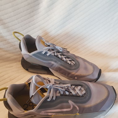 Chaussures sportives, rares