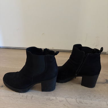 Black Chelsea Boots with Block Heel
