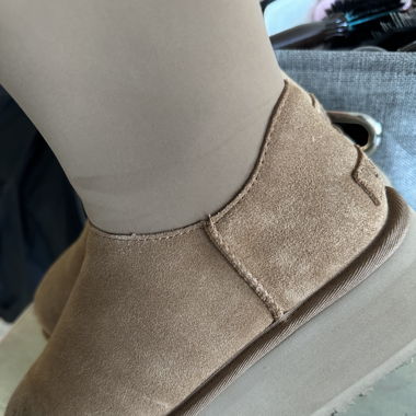 Ugg shoes 