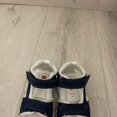 Sandalen