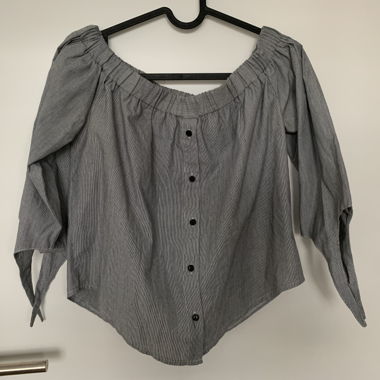 Off-Shoulder Top