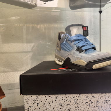 sneaker