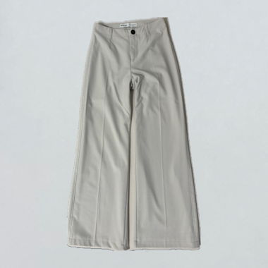 Pantalon en tissu Bershka gris clair