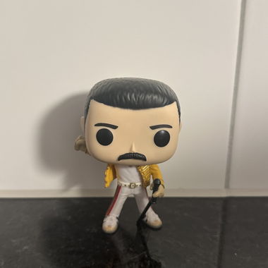 Freddie Mercury Figure