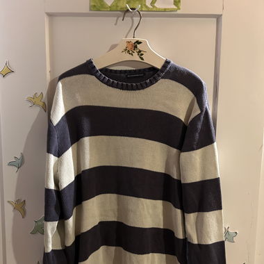 Brandy Melville knit sweater