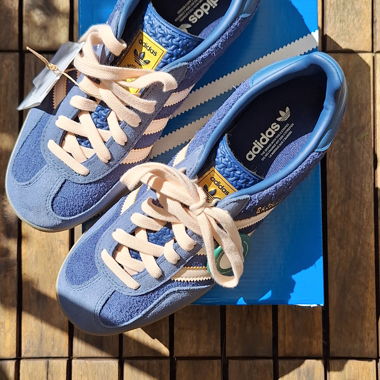 Adidas gazelle indoor dark blue / bliss orange