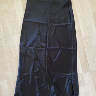ZARA schwarzer Rock Gr. S