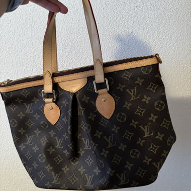 Handtasche