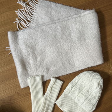 Scarf, mittens and beanie