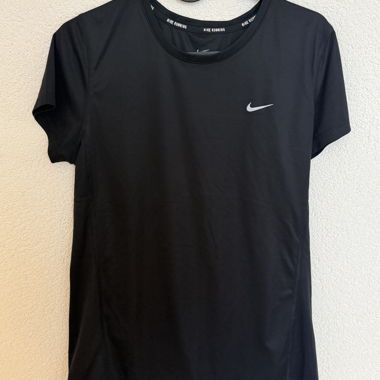 T-shirt da running Nike Dri-FIT