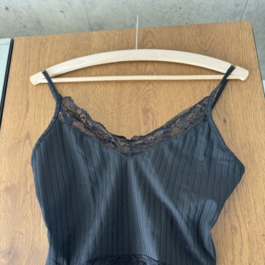 Crop top avec dentelle