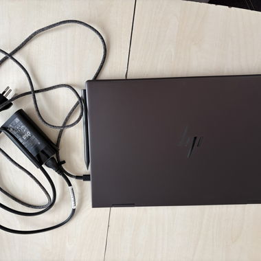 HP Envy x360 15