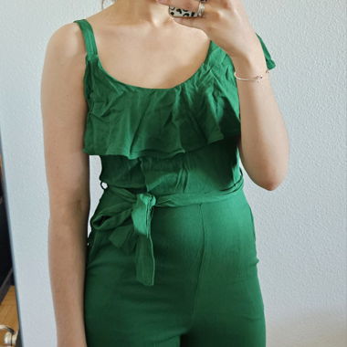 Grüner MNG-Jumpsuit