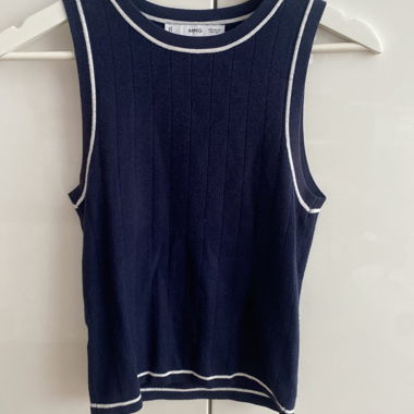 Top in maglia MNG senza maniche