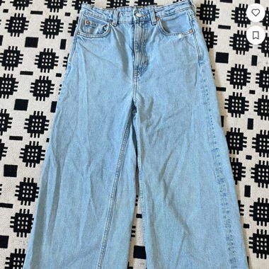 Weekday Lightwash Jeans