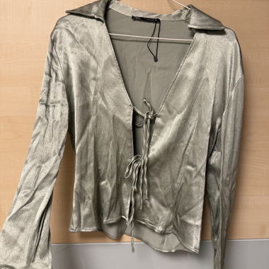 Top avvolgente metallico Zara