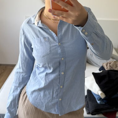 Chemise bleu clair