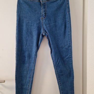 Skinny jeans