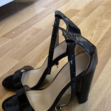Schwarze High heels 