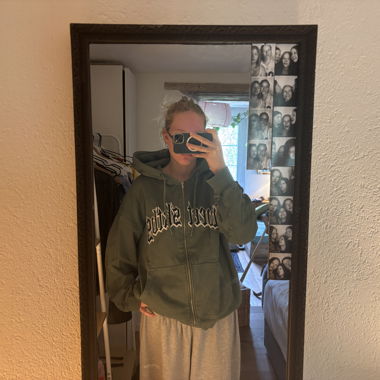 Oversized Skater Zipper
