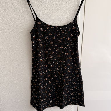 enges Kleid von Subdued