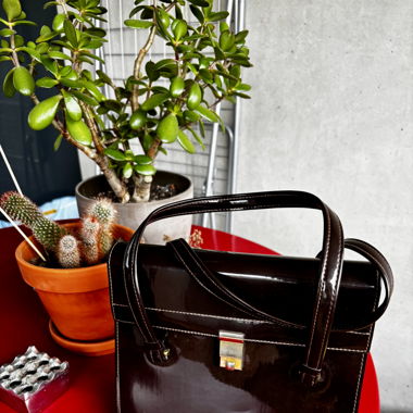 Vintage 1960s Lackleder Handtasche