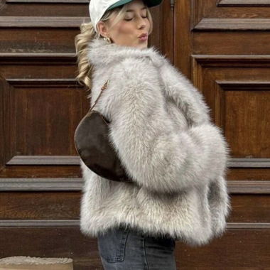 Giacca in ecopelliccia / pelliccia sintetica Gr. XS - S grigio chiaro