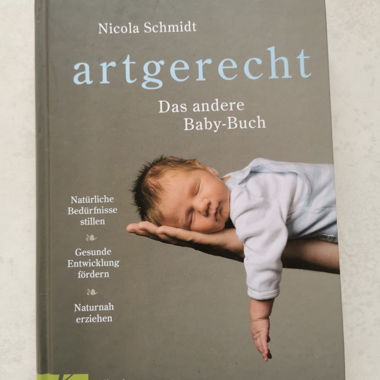 Book 'artgerecht' by Nicola Schmidt