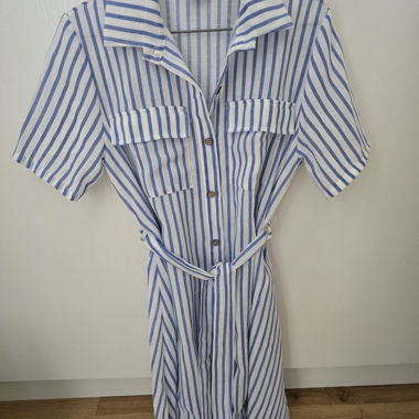 Robe d'été blanche et bleu Zebra taille S 