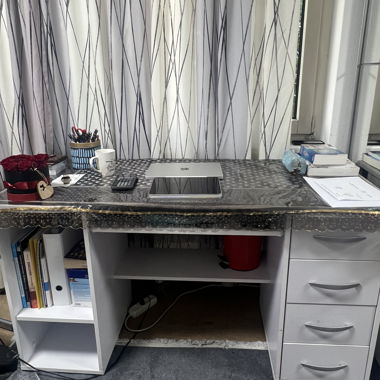 Tavolo per studiare