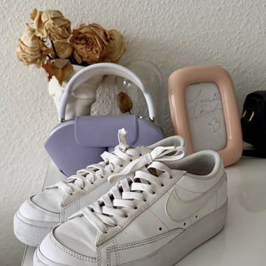 Baskets Nike blanches