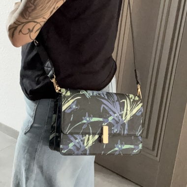 Sac bandoulière et écharpe assortie MANOR