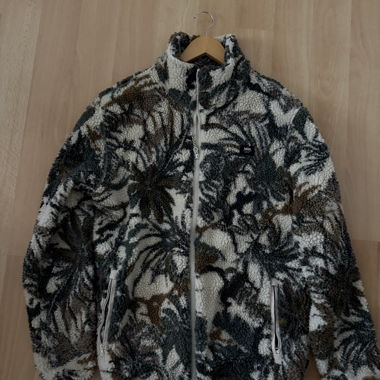 Vans Sherpa Fleece Jacket – Size M 