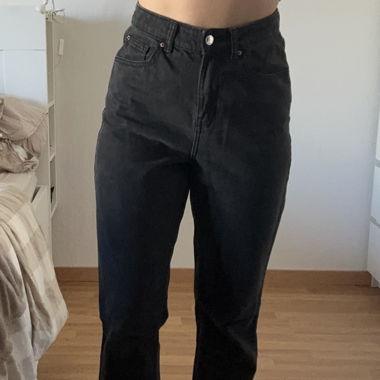 Mom Jeans