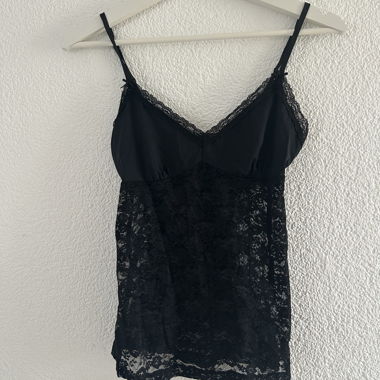 Ruffle top