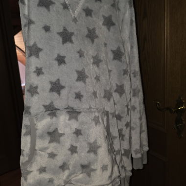 Grey Star Sweatshirt