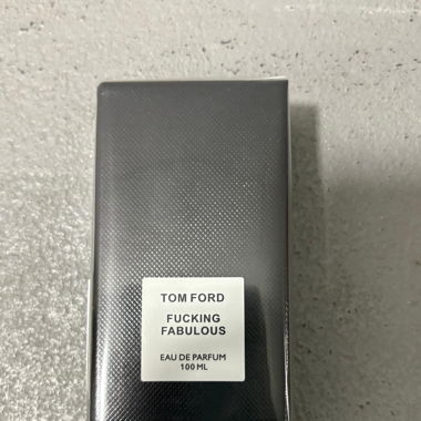 TOM FORD  F*cking Fabulous