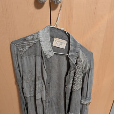 Graue Jacke